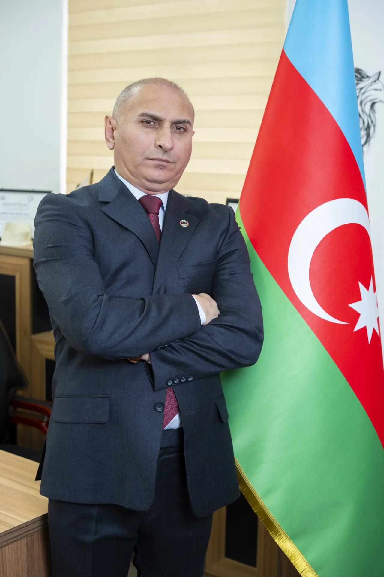 Vüsal Həsənli vəkil foto